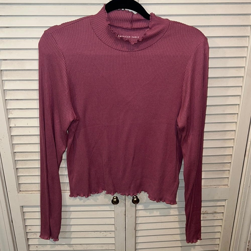 AE Ribbed Turtleneck